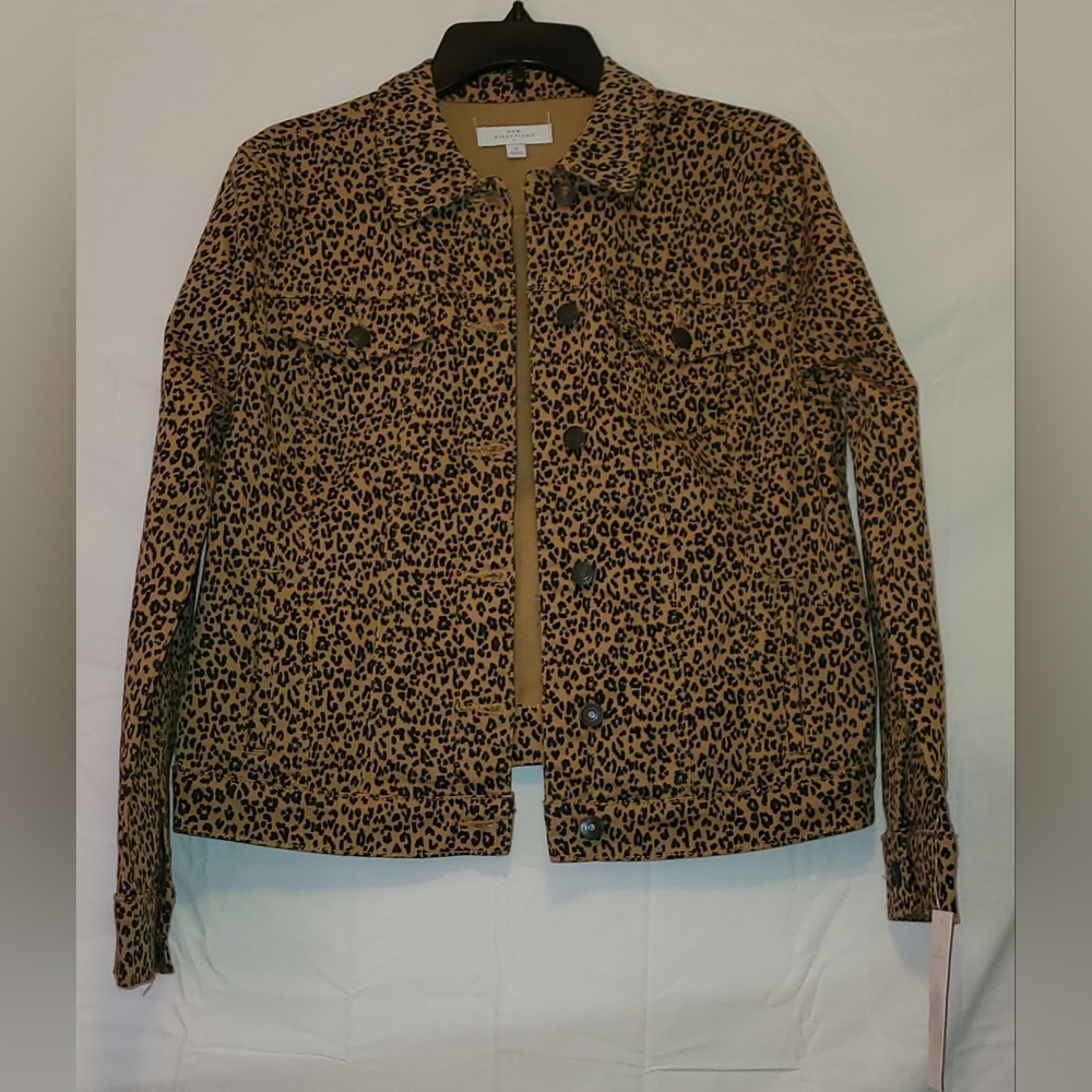New Directions NWT Leopard Jacket